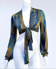 Load image into Gallery viewer, Persia Crop Top
