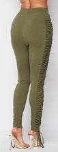 Load image into Gallery viewer, SCRUNCH ME UP LEGGINGS
